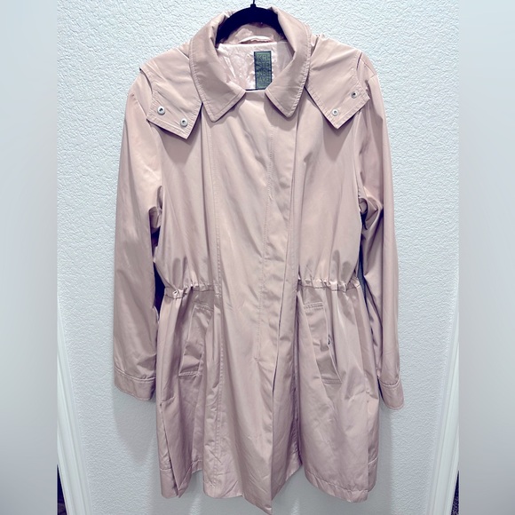 Kristen Blake hooded rain jacket. Size XL. Blush pink. - Picture 2 of 5